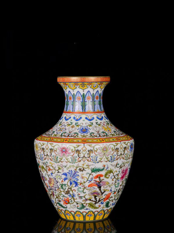 Famille Rose Enamel Handcrafted Ceramic Vase