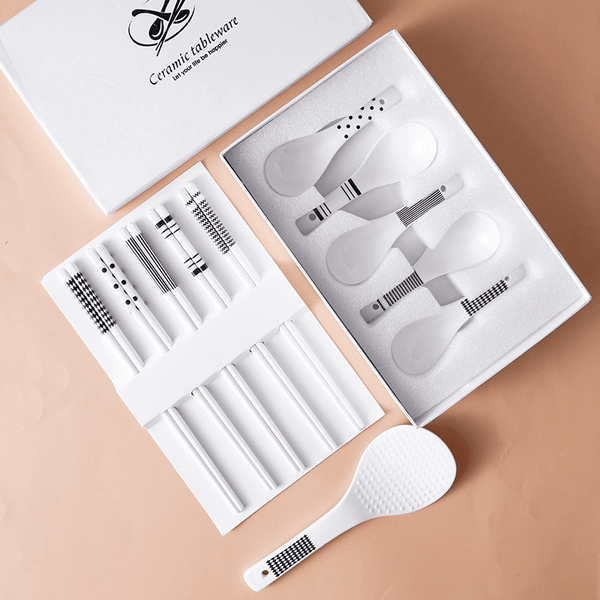 Oriental Ceramic Utensil Set With Shamoji (Rice Paddle)